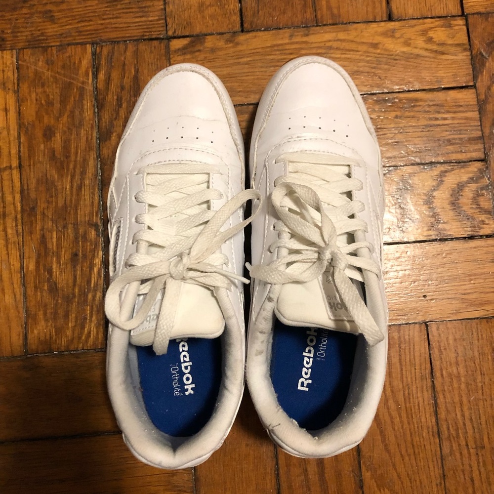 Women’s Reebok classic white sneakers